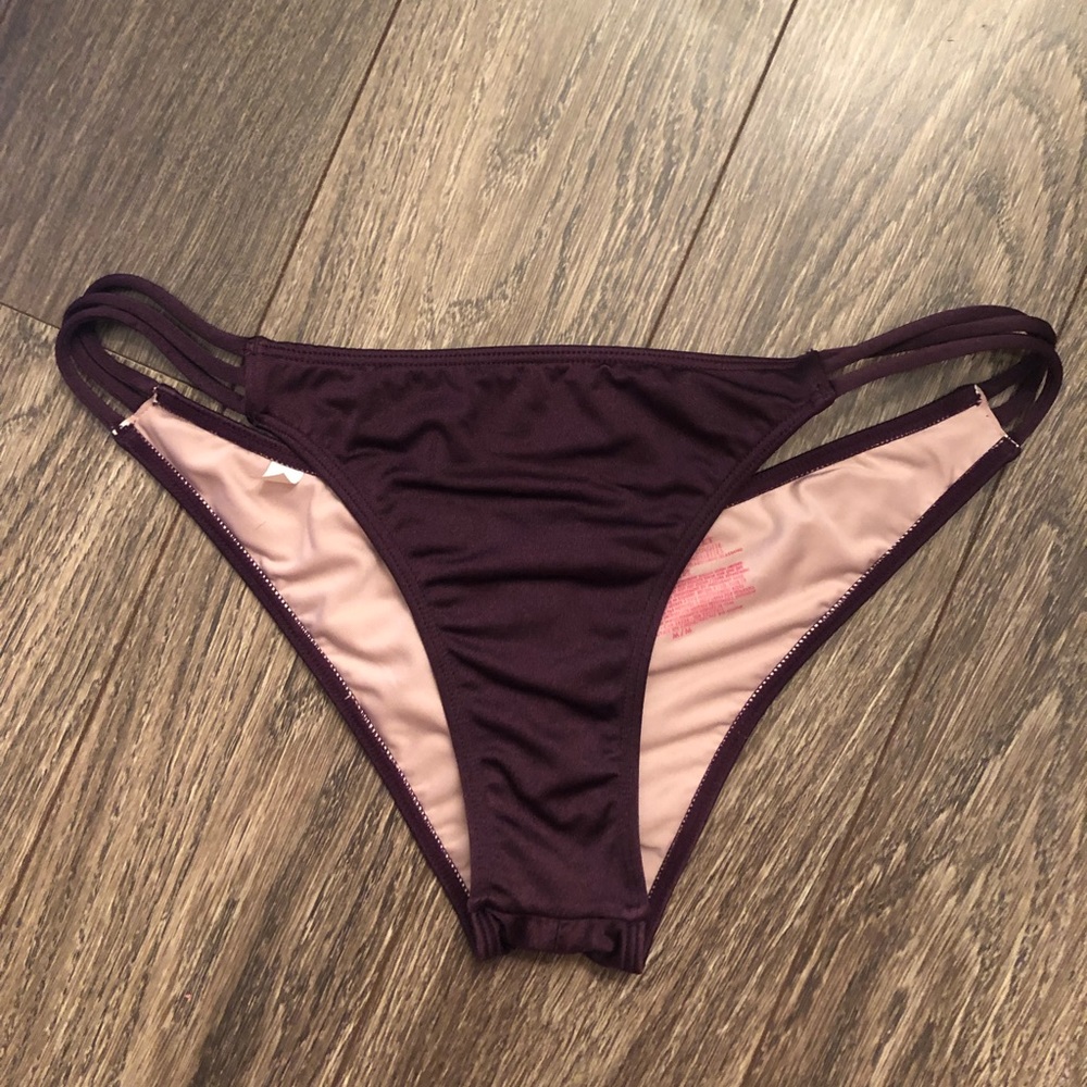 Bikini bottoms